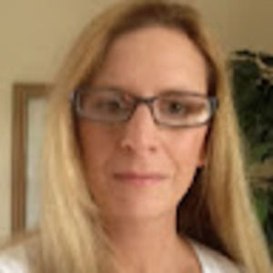 Meet your Posher, Carrie